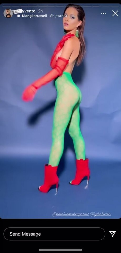 Lydia Bielen adult model gallery