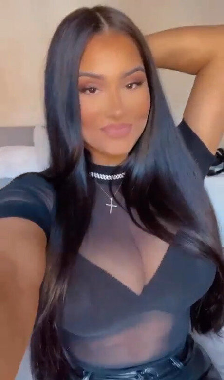 Marisa G star porn photo