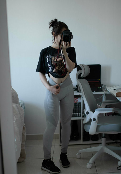 femdom facesitting onlyfans hot nude photo