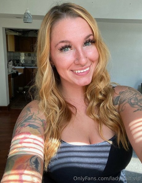 lady cait vip pornstar naked galleries