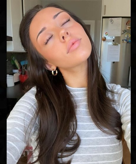 Leia Goransson star nudes image