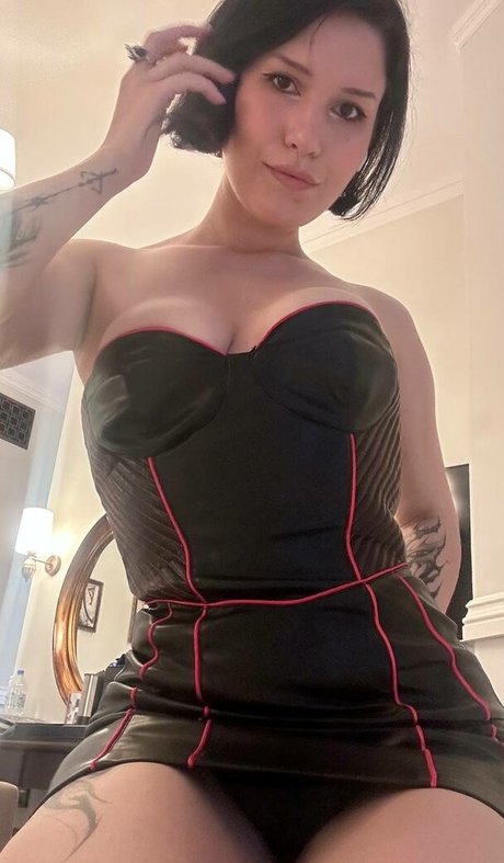 Scarletspyada xxx model pictures