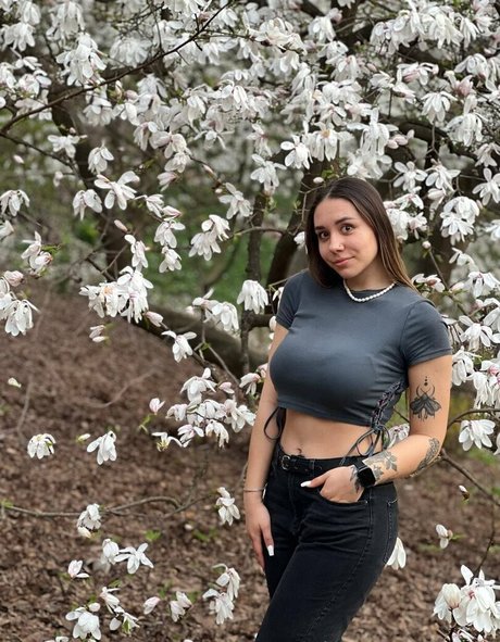 leya le sexy pornstar img