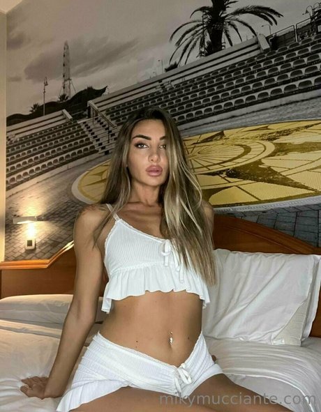 chicks with dicks onlyfans art naked picture