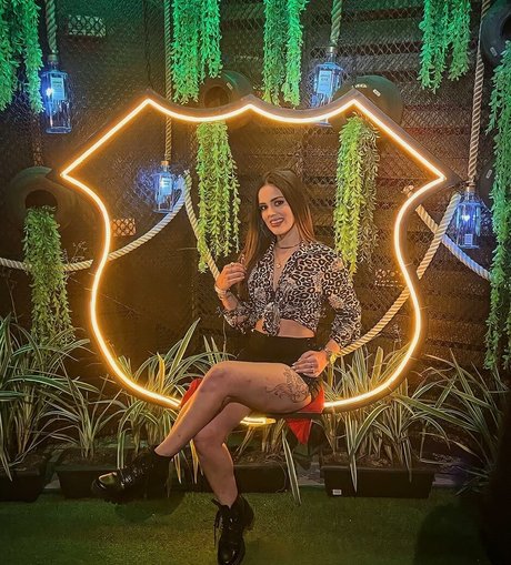 Melanie Ott pornstar beautiful images