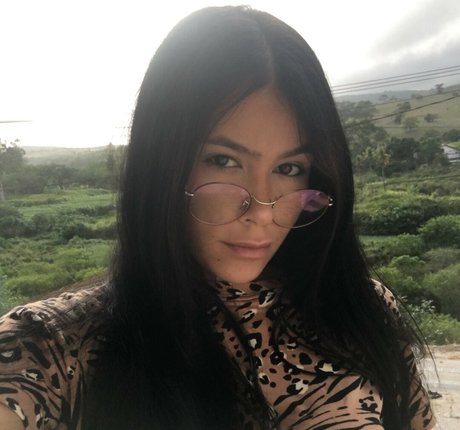 blonde wife onlyfans free sexy pic