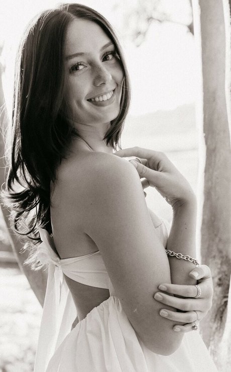 Kennedy Cullum model photo