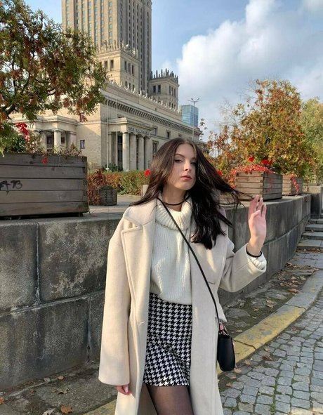 Your Baby Nataly sexy star photos