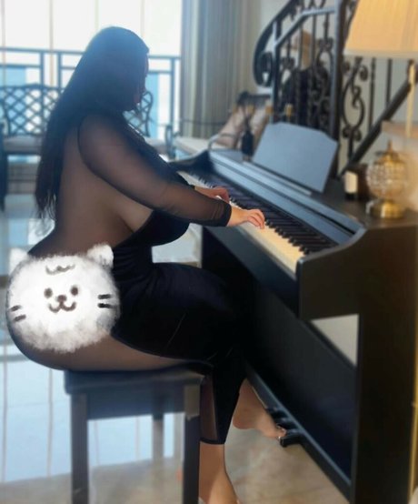 Pisheneva eva star erotic photos