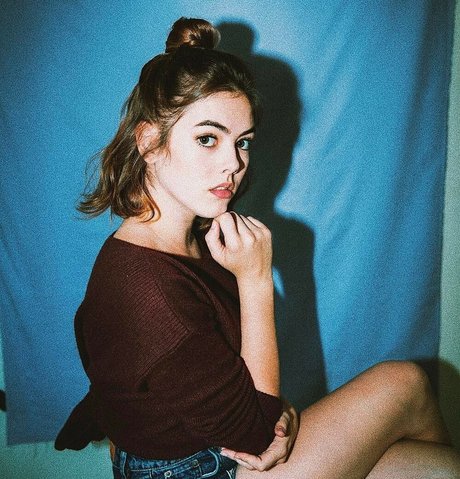 McKaley Miller high quality actress galleries