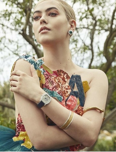 McKaley Miller sexy model images