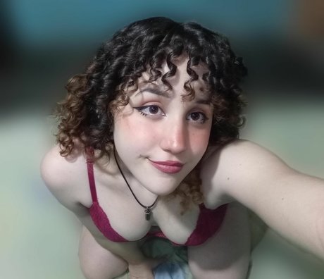 Georgie Bravo porn model photos