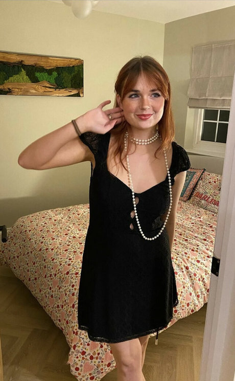 Beaux ASMR pornographic model img