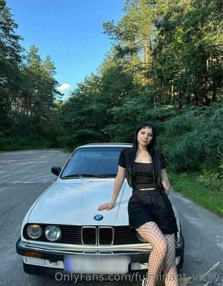 fulminant vicky sex model pic