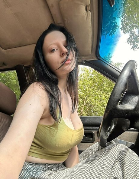 fulminant vicky star pretty pic