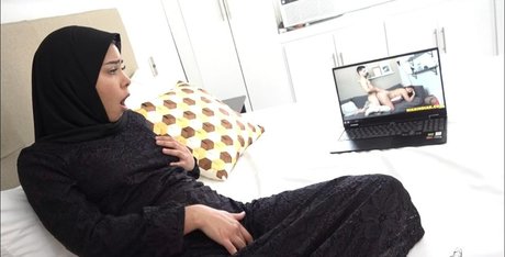 niksindian model naked image