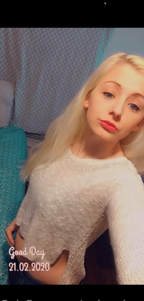 phantomqueen101 model xxx image