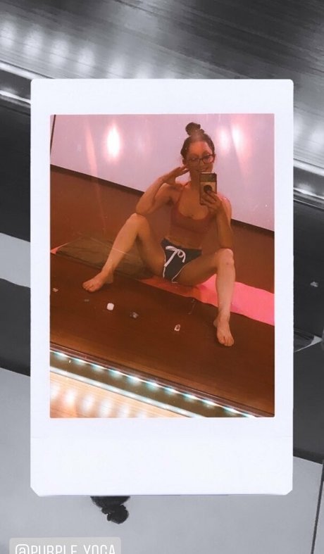 hippie luna model nudes pic