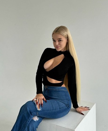 verbaaa verbaaa adult model images