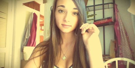 Emma Lilly high quality pornstar photos