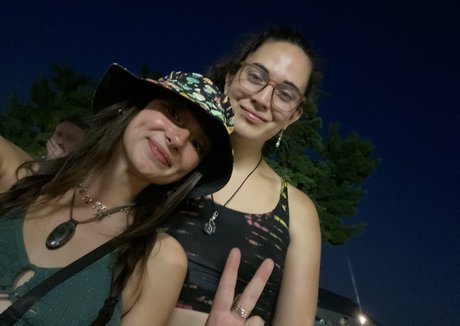 Emma Lilly model erotic photo