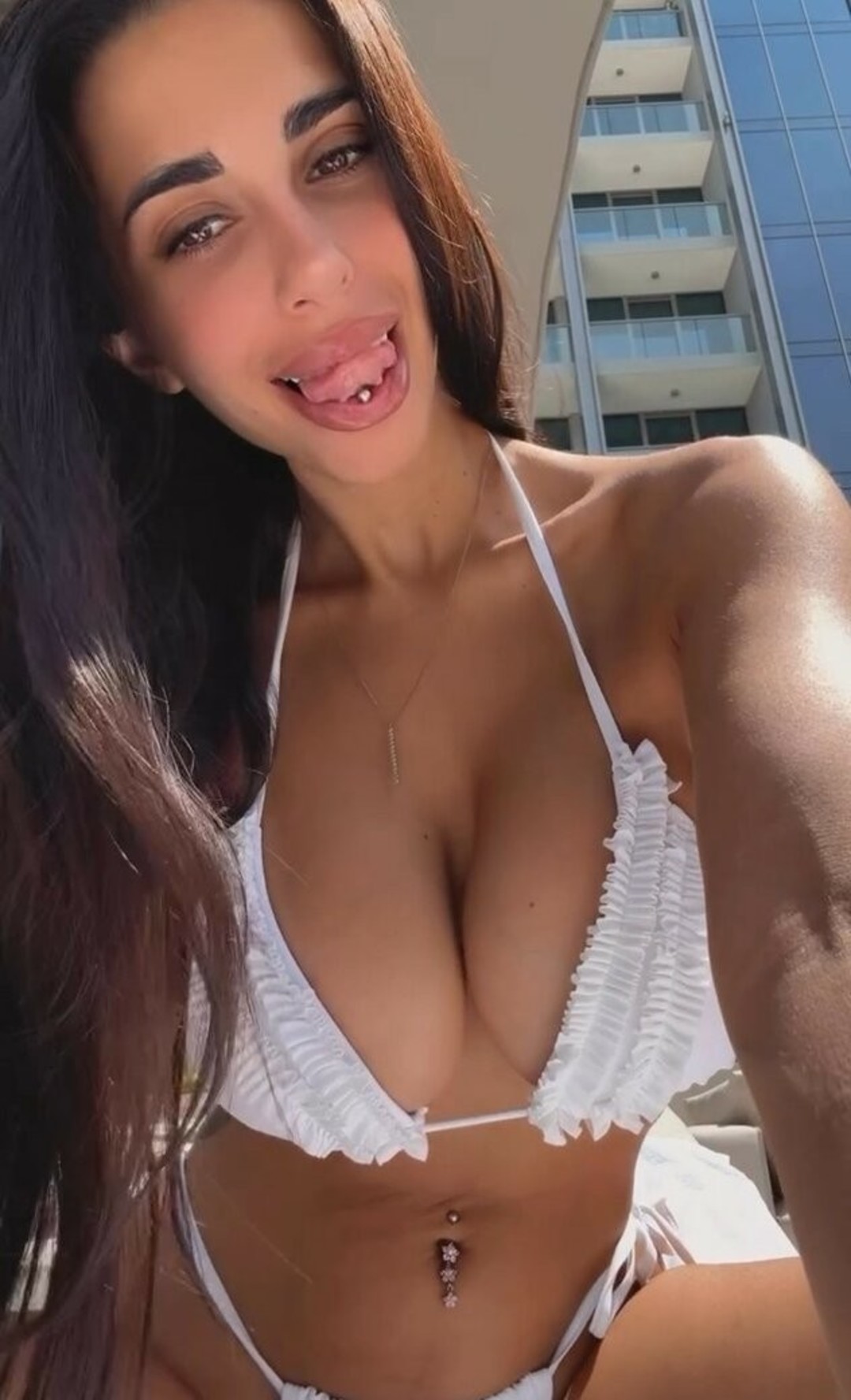 Sara Sfamurri model erotic gallery