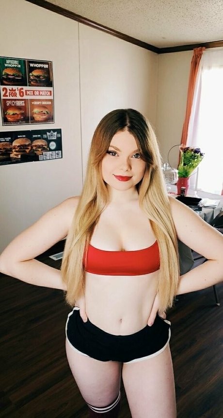 mscheyo hot model pics