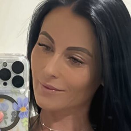 Nicole Bisset naked actress pics