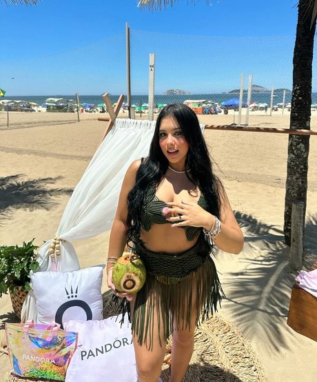 Cinthia Cruz pornstar sexy image