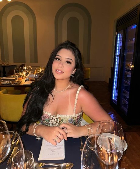 Cinthia Cruz sexy pornstar images