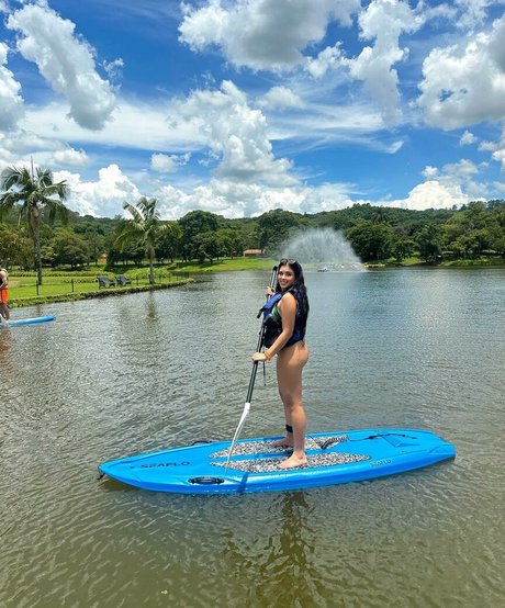 Cinthia Cruz star pornographic img