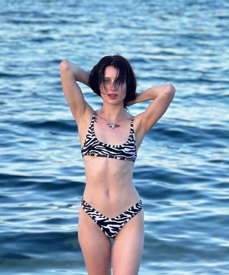 Alice Pagani model sex archive