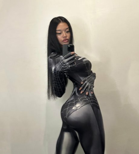 Naribnb pornstar hd galleries