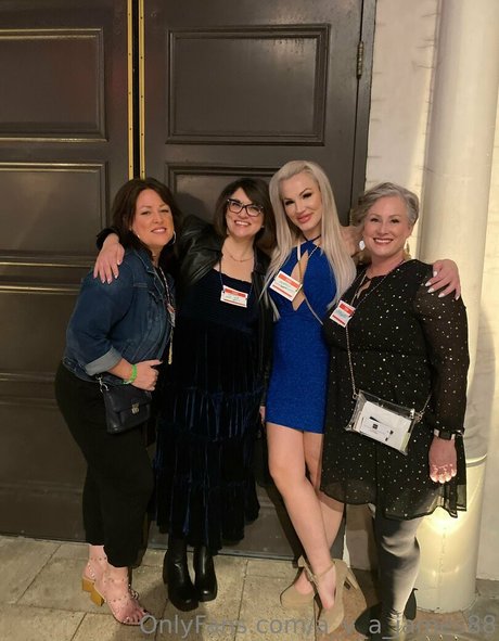 emo onlyfans sexy pic