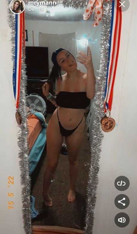 Margaret Ryman art star pictures