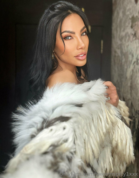 sweetnspicy1xxx pornstar free photos