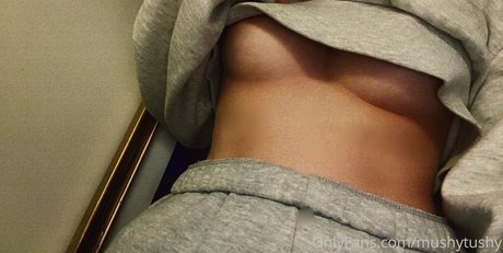 mushytushy model exclusive images