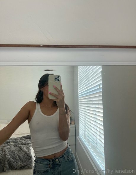 kylienelson beautiful model photos