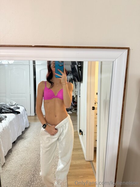 blonde milf big tits onlyfans free naked image