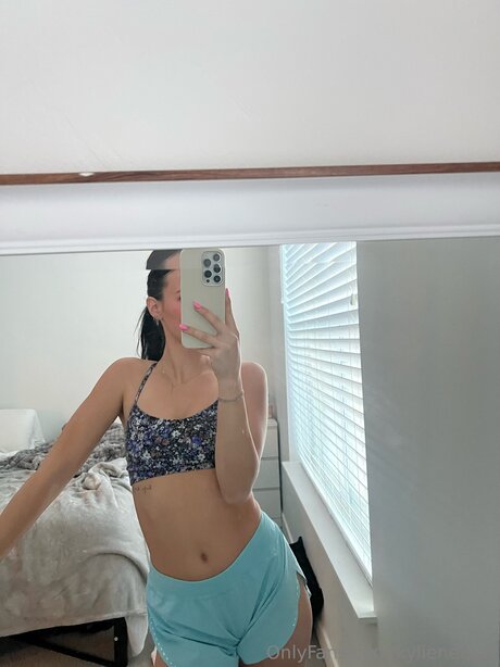 kylienelson pornstar nude image