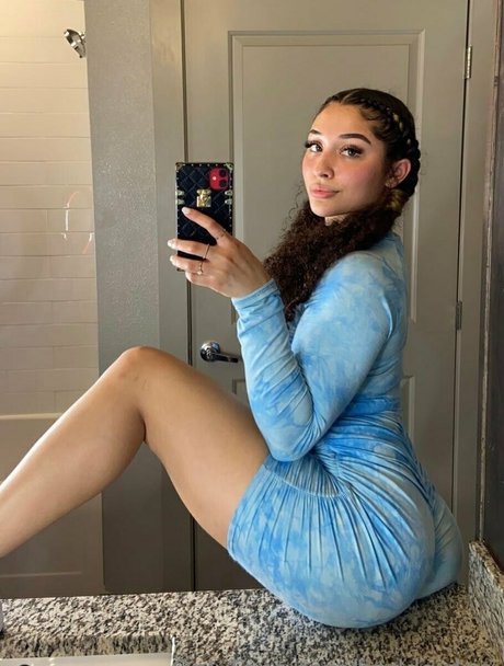 baddgirlriri star free gallery