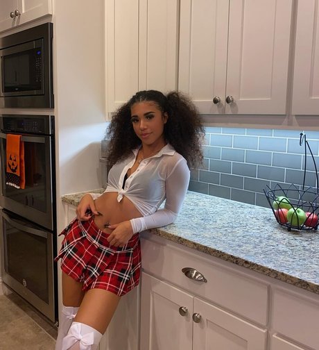 Journi Carr star exclusive gallery