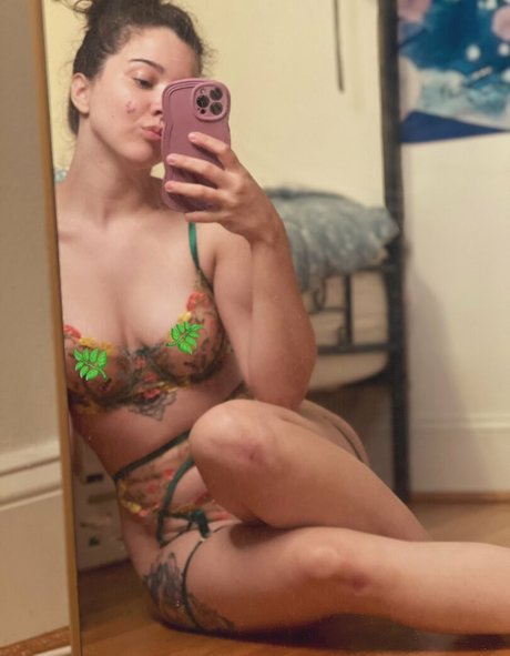 Caminator the Animator star naked image