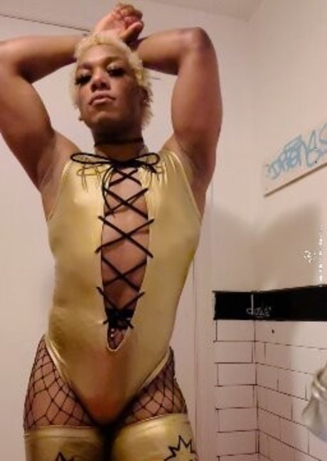 Sonny Kiss pornstar art photos