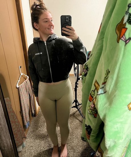 big tits mom onlyfans hot photo