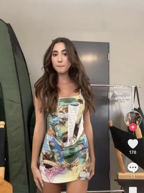 Mikaela Astel best model photo