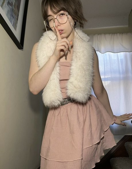 midget girls onlyfans hot sexy gallery