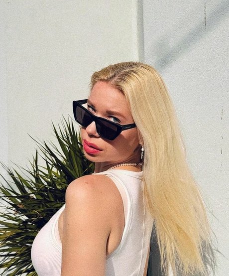 sucking cock onlyfans free img