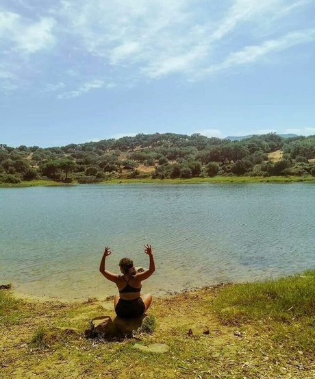 elviabombon nudes actress img