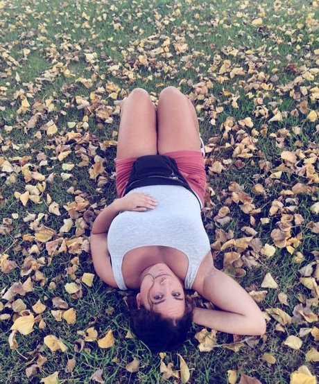 elviabombon model art picture